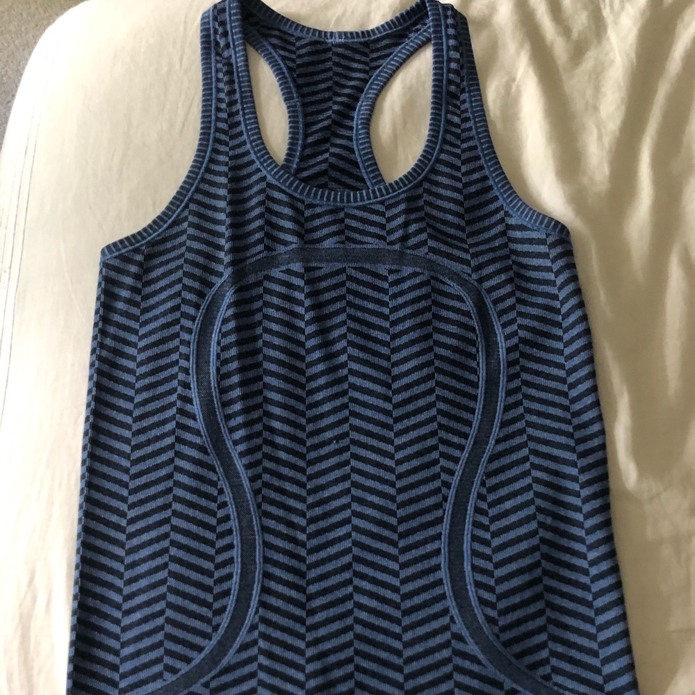Lululemon swiftly tech tank